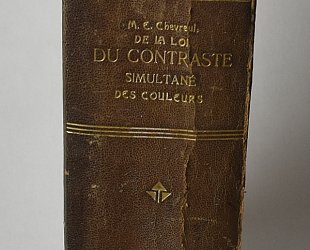 De la Loi du Contraste Simultane des Couleurs et de L´assortiment des Objets Colors.