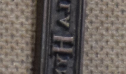 Originální raznice hřbetu vazby.