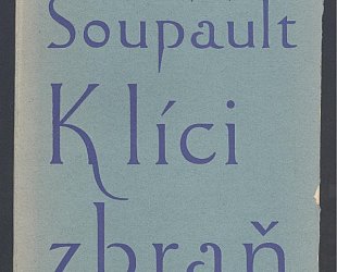 K líci zbraň.