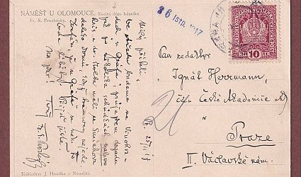 Pohlednice s rodným domem spisovatele F. S. Procházky.
