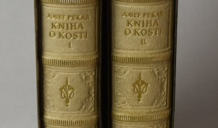 Kniha o Kosti. Díl I. a II.