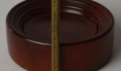 Originální raznice hřbetu vazby.