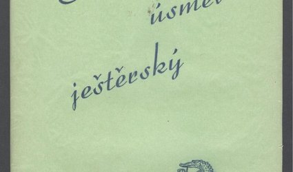 Křivý úsměv ještěrský.